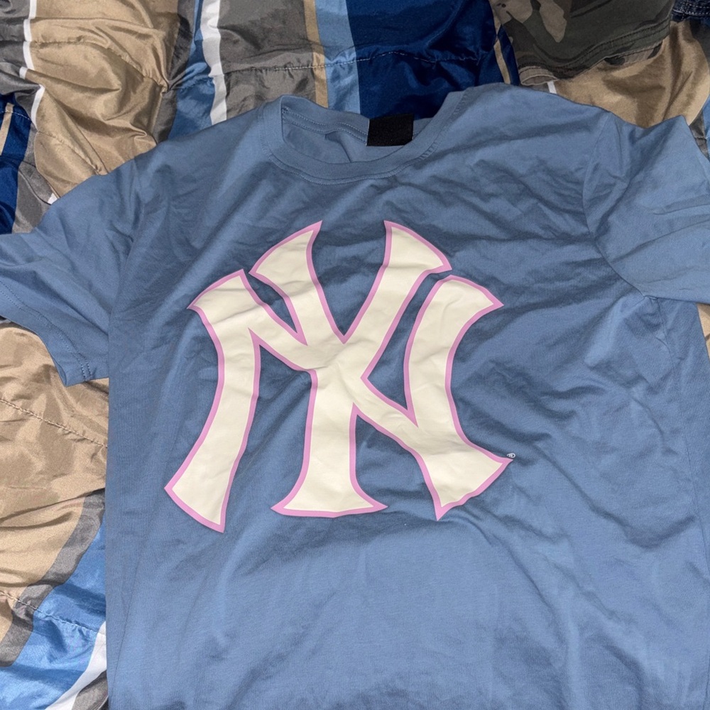 New Era Blue and Pink NY Logo unisex tee Xl